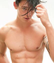 Completely Shirtless Indoors 595233637cb6d.jpg