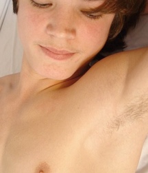 Completely Shirtless Indoors 5952336b37b3a.jpg