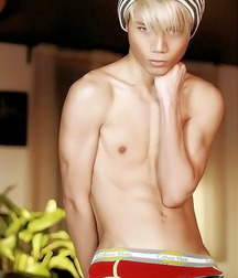 Shirtless in the Open Air 595932ae78c2d.jpg