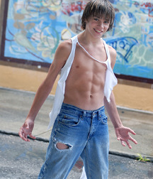 Shirtless Boys - Just Handsome 595f61f8cd1bb.jpg