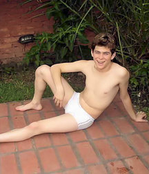 Oh Yes! I Really Do Like Them Shirtless 5975323c31652.jpg