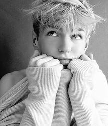 Black and White Selection 59774a7142af2.jpg