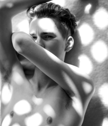 Black and White Selection 59774a8e2daa6.png