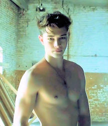 Still Love 'em Shirtless 59784e18858b8.jpg