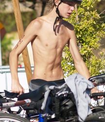Still Love 'em Shirtless 59784e199795a.jpg