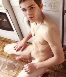 Exited Nudes 5979c6472048e.jpg