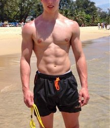 Beautifully Bare-chested 597da0b79f276.jpg