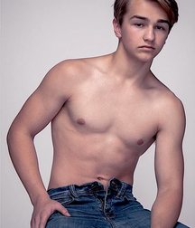 Shirtless is How I Like Them 59886a9c9baf1.jpg