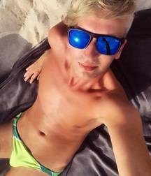 Still Loving The Shirtless Tribe 59a3631d91639.jpg