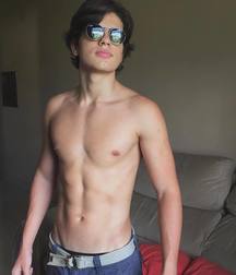 Still Loving The Shirtless Tribe 59a3632e314aa.jpg