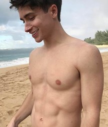 Still Loving The Shirtless Tribe 59a3634b3ee00.jpg