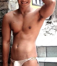 Sticking With the Shirtless Boys 59a4077c0c0c9.jpg
