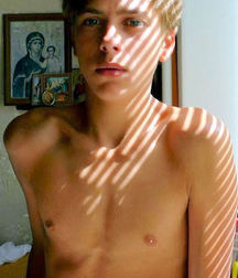 Close To Your Chest 59a911bea1b34.jpg