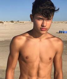 Close To Your Chest 59a911f91fc85.jpg