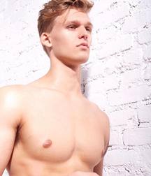 Shirtless Stunners