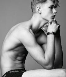 Monochrome Returns 59b68f9b671f2.jpg