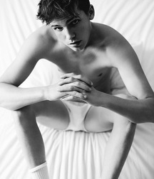 Monochrome Returns 59b68fae25d1c.jpg