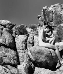 Monochrome Returns 59b68fcb0fa0e.jpg