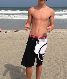 Still Shirtless to Show Off Those Chests 59b7d7444c59f.jpg