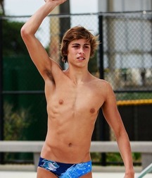 Topless Boys 59bbf6f6e1069.jpg