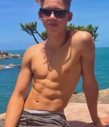 Still More Topless Boys 59c64a48eca73.jpg