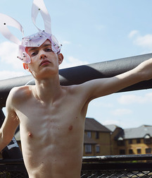 Still More Topless Boys 59c64a4f0ce1c.jpg