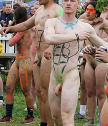 Public Nudity 59cb8b3ce84cd.jpg