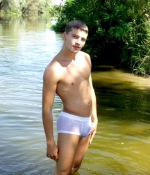 Topless Boys 59db77a309741.jpg