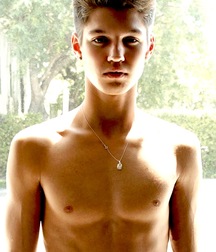 Topless Boys 59db77a464980.jpg