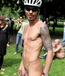 Public Nudity (Bikes) 59f4a788da65f.jpg