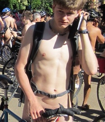 Public Nudity (Bikes) 59f4a78c63ade.jpg