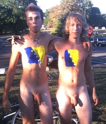Public Nudity (Bikes) 59f4a79d119ea.jpg