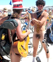 Public Nudity (Bikes) 59f4a7a99a74f.jpg