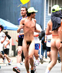 Public Nudity (General) 59f4a835e24b8.jpg