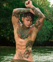 Keep Those Shirts Off! 59f9b55788d38.jpg