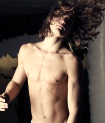 Keep Those Shirts Off! 59f9b560b6ba1.jpg