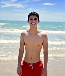 Still No Shirts! 5a073c56e7c4c.jpg