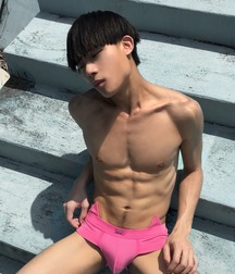 Still No Shirts! 5a073c63bcbb0.jpg
