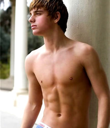 We Don't Need a Shirt! 5a18032c5f8d8.jpg