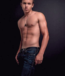 No Shirts Again! 5a1fd6fa57862.jpg