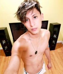 No Shirts Again! 5a1fd70dc5808.jpg