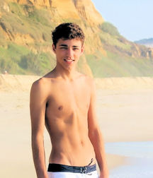 No Shirts Needed! 5a2a5a6d4c20c.jpg