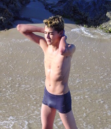 Simply Shirtless 5a475219d1d6d.jpg