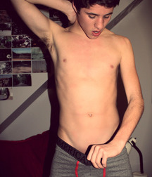 Simply Shirtless 5a475240c2e78.jpg