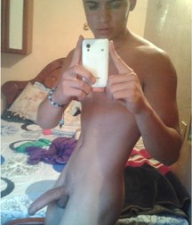 Twink Big Cock Selfies 586956ec41748.jpg