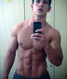 Nice set of selfies, hunks 3 586a1dfde8638.jpg