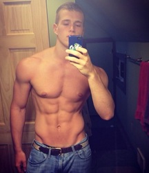 Nice set of selfies, hunks 3 586a1e310fea4.jpg