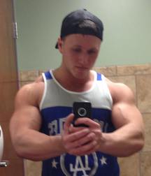 Nice set of selfies, hunks 4 586a1f3980fd9.jpg