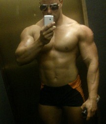 Nice set of selfies, hunks 4 586a1f40ac1d1.jpg