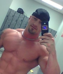 Nice set of selfies, hunks 4 586a1f9318522.jpg